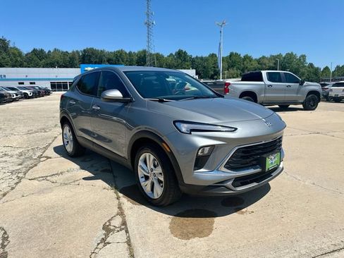 Used 2025 Buick Encore GX Preferred FWD image 12