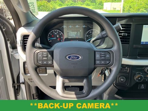 New 2025 Ford F250 XL w/ XL Chrome Package image 16