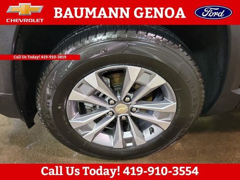 Used 2025 Chevrolet Equinox LT image 27