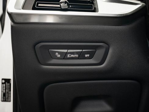 Certified 2025 BMW X5 xDrive40i image 40