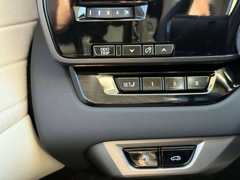 Used 2024 Lexus RX 350 AWD image 22