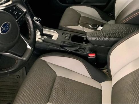 Used 2021 Subaru Crosstrek 2.0i Premium w/ Moonroof Package AWD/4WD image 8