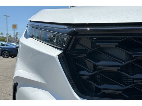 Certified 2025 Honda CR-V Sport image 47