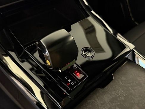 New 2025 Land Rover Range Rover Sport SV Edition Two image 23