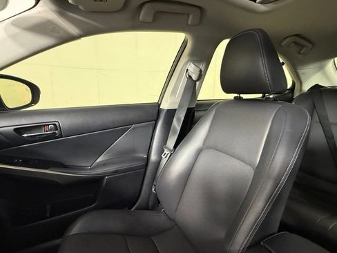 Used 2014 Lexus IS 350 w/ Navigation Package RWD image 17