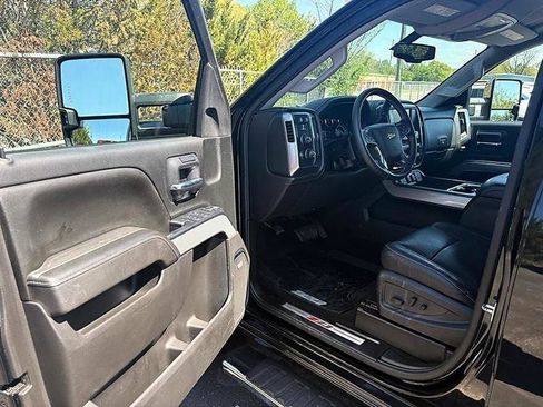 Used 2016 Chevrolet Silverado 3500 LTZ w/ Duramax Plus Package image 18