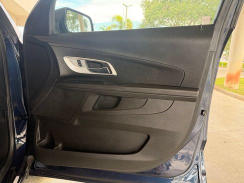 Used 2016 Chevrolet Equinox LS FWD image 24