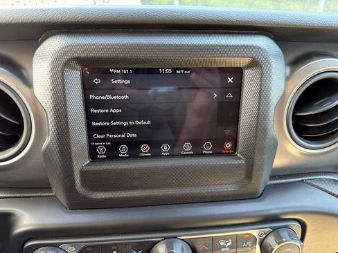 Used 2022 Jeep Wrangler Unlimited Sport AWD/4WD image 80