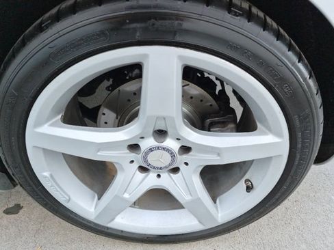 Used 2012 Mercedes-Benz SLK 350 image 12