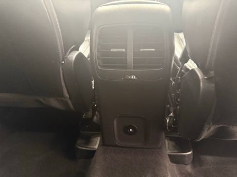 Used 2024 Ford Escape Platinum image 17