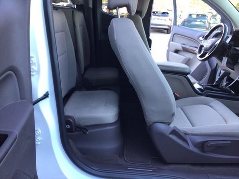 Used 2018 GMC Canyon SLE w/ Trailering Package image 18