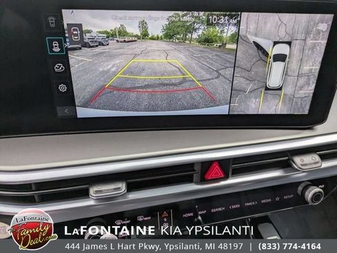 Certified 2025 Kia Sorento SX FWD image 26