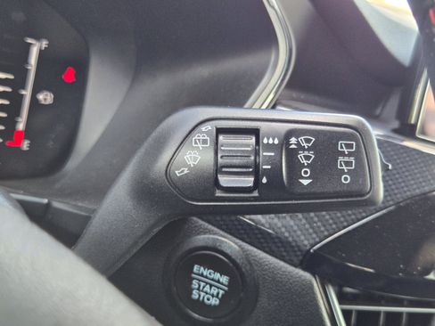 Used 2024 Ford Escape ST-Line AWD/4WD image 18