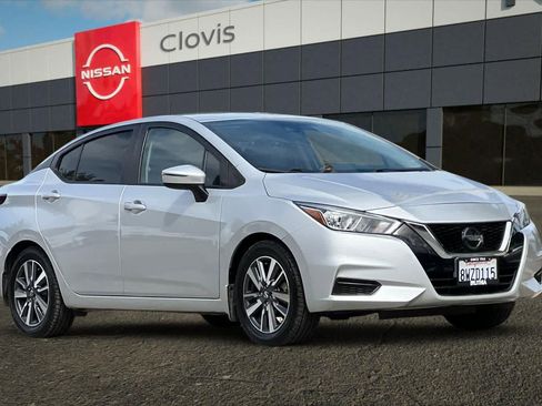 Used 2020 Nissan Versa SV FWD image 10