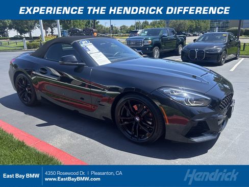 Used 2021 BMW Z4 sDrive30i w/ M Sport Package RWD image 1