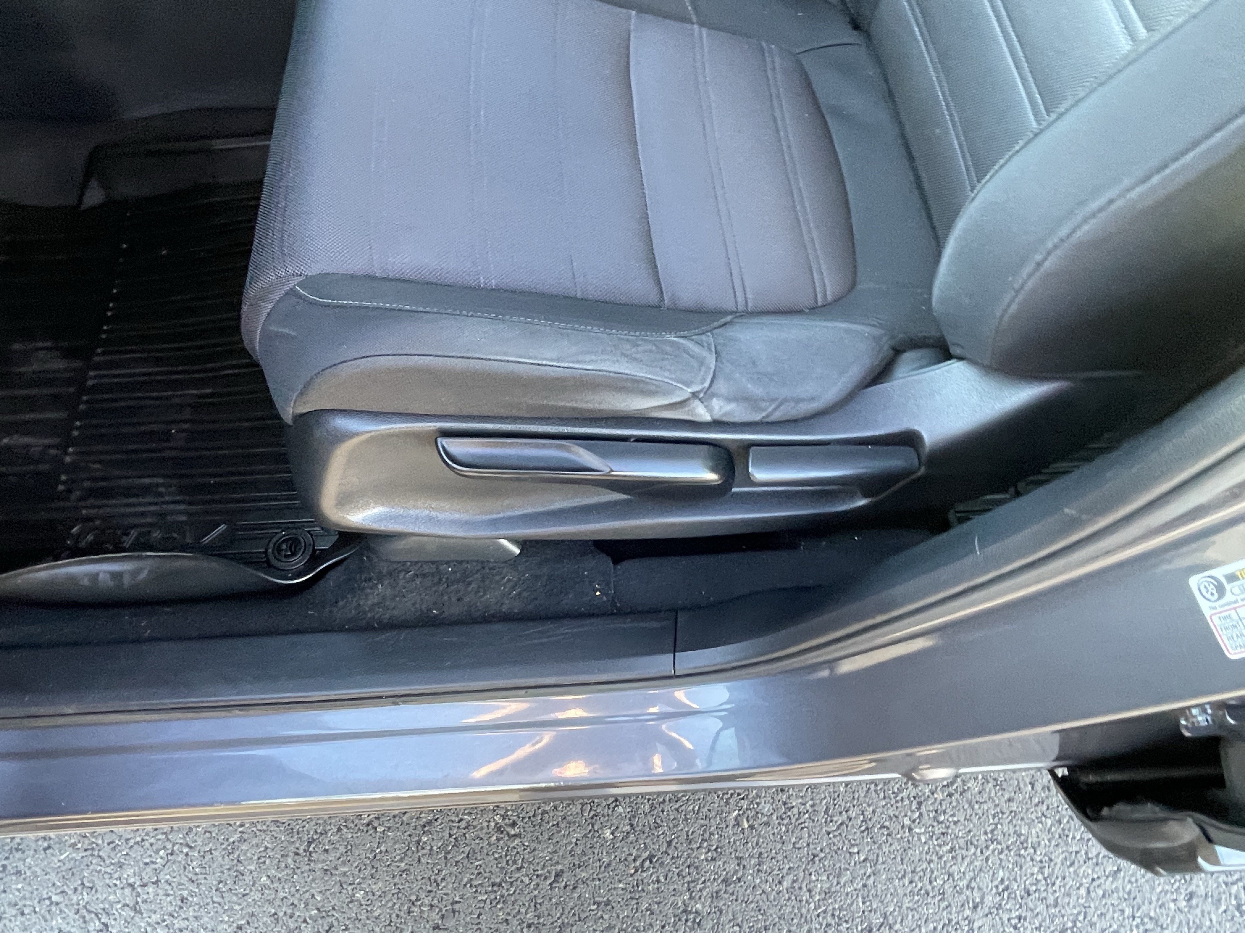 Used 2018 Honda CR-V LX image 18