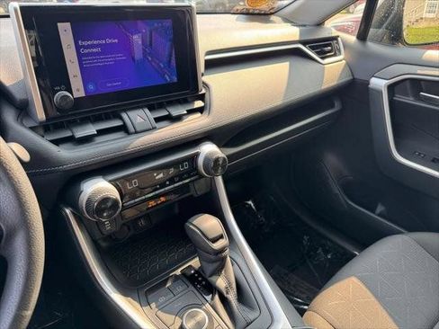 Certified 2025 Toyota RAV4 XLE AWD/4WD image 59