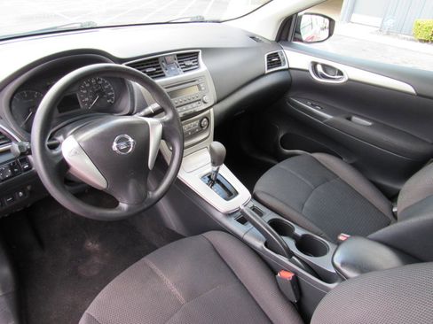 Used 2013 Nissan Sentra S FWD image 17