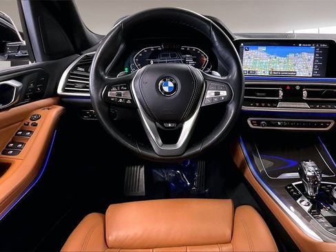 Used 2022 BMW X5 xDrive40i w/ Executive Package image 8