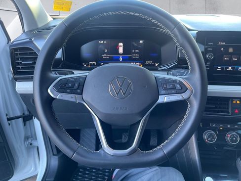 Used 2025 Volkswagen Taos S image 8