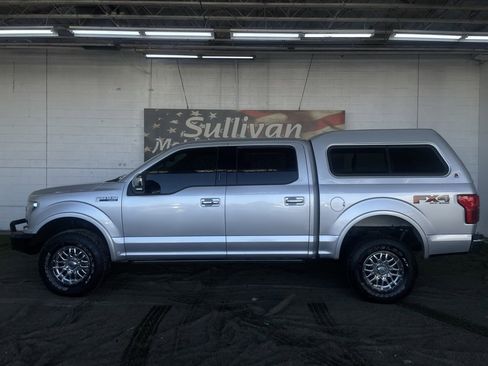 Used 2018 Ford F150 Lariat w/ Equipment Group 502A Luxury image 2