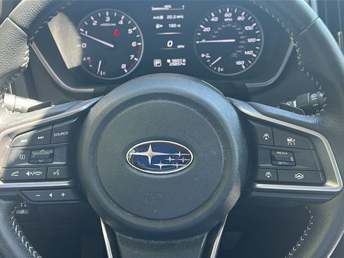 Used 2023 Subaru Ascent Premium w/ Convenience Package AWD/4WD image 17