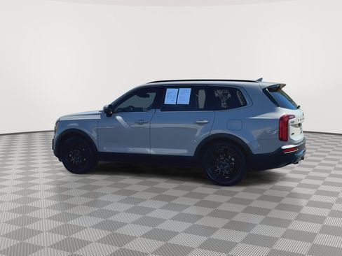Used 2021 Kia Telluride EX w/ EX Premium Package AWD/4WD image 6
