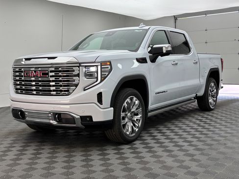 New 2026 GMC Sierra 1500 Denali AWD/4WD image 2