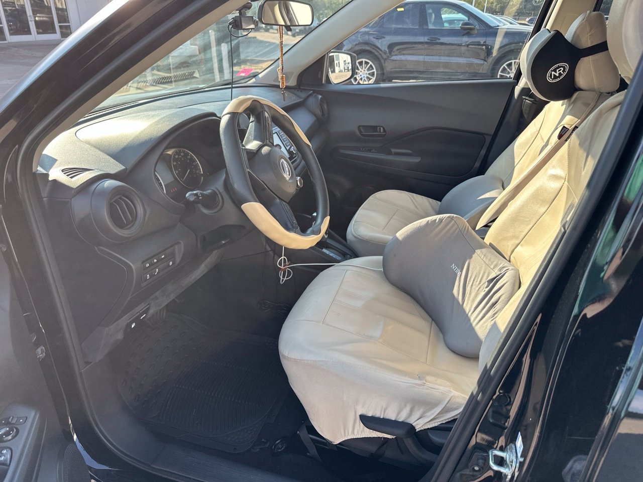 Used 2024 Nissan Kicks S FWD image 3