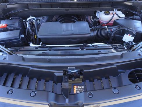 Used 2026 Chevrolet Tahoe RST RWD image 27