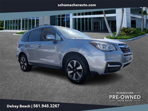 Used 2017 Subaru Forester 2.5i Premium image 1