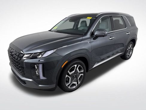 Used 2025 Hyundai Palisade SEL FWD image 9