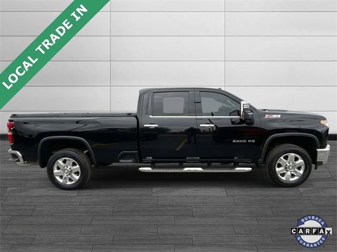 Used 2020 Chevrolet Silverado 2500 LTZ w/ LTZ Convenience Package image 2