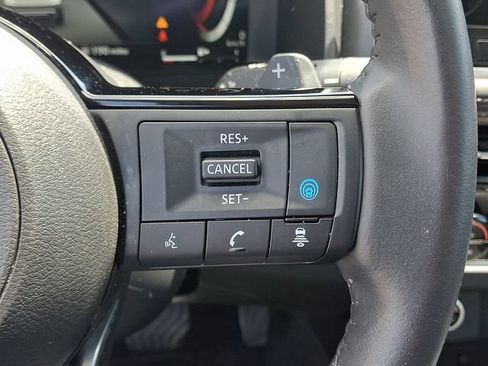 Used 2023 Nissan Rogue Platinum AWD/4WD image 24