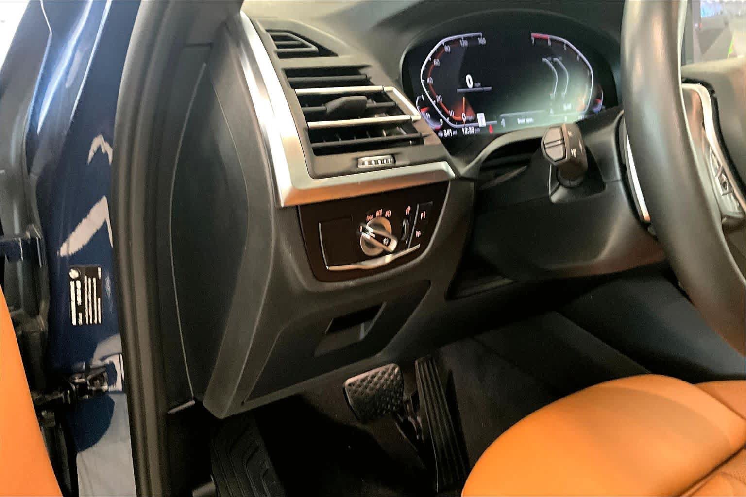 Used 2023 BMW X3 sDrive30i w/ Premium Package RWD image 13