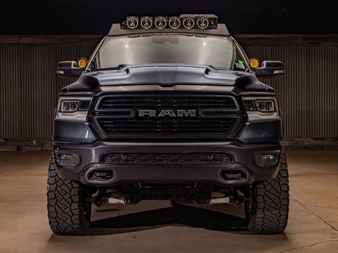 Used 2021 RAM 1500 Laramie w/ Sport Appearance Package AWD/4WD image 2