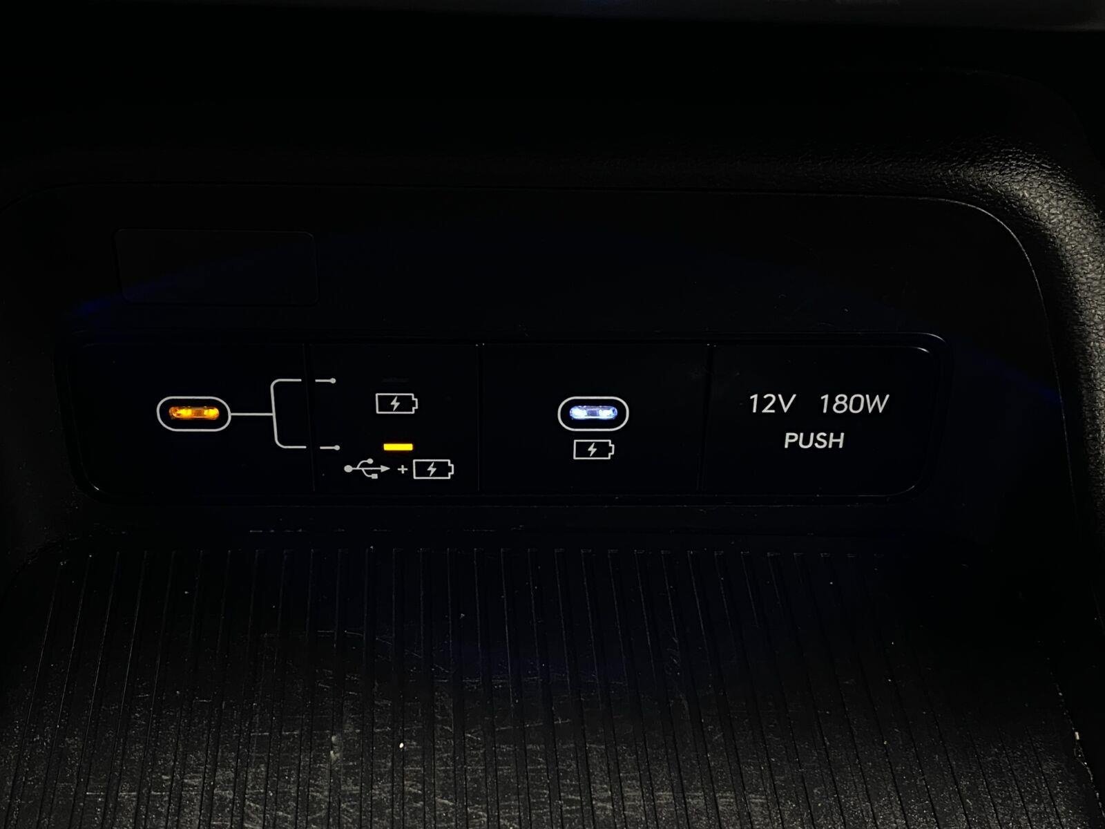 Certified 2024 Hyundai Kona SEL AWD/4WD image 25