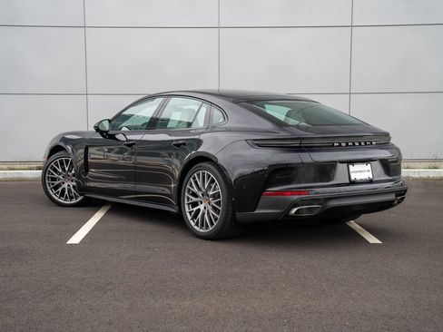 New 2026 Porsche Panamera image 3