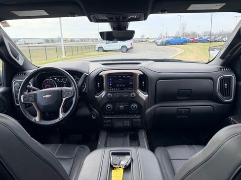 Used 2020 Chevrolet Silverado 1500 High Country w/ Technology Package image 6
