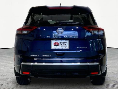 Used 2024 Nissan Rogue Platinum w/ Platinum Premium Package FWD image 5