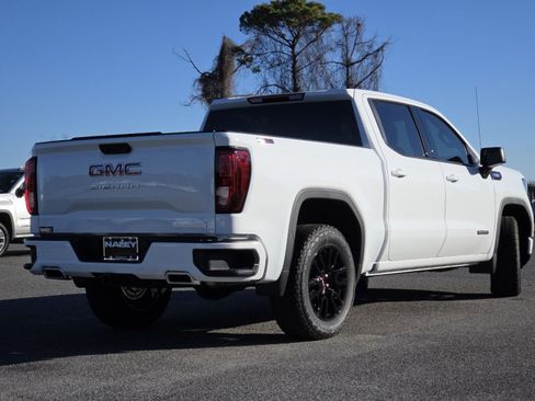 New 2026 GMC Sierra 1500 Elevation image 19