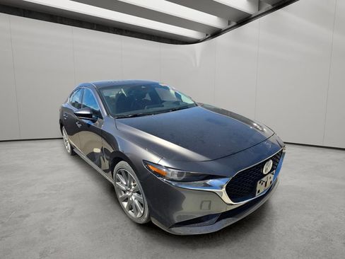 Used 2020 MAZDA MAZDA3 AWD Sedan w/ Premium Package image 9