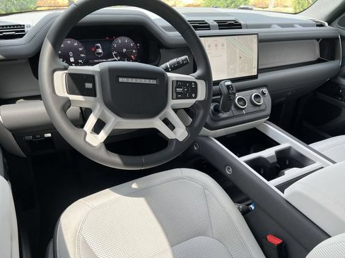Certified 2025 Land Rover Defender 110 S AWD/4WD image 13