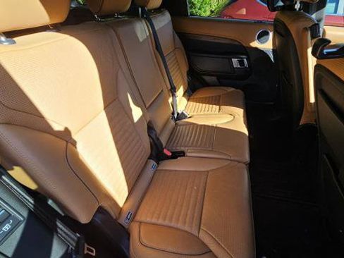 Used 2019 Land Rover Discovery HSE Luxury AWD/4WD image 51