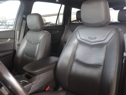 Used 2020 Cadillac XT6 Sport image 9