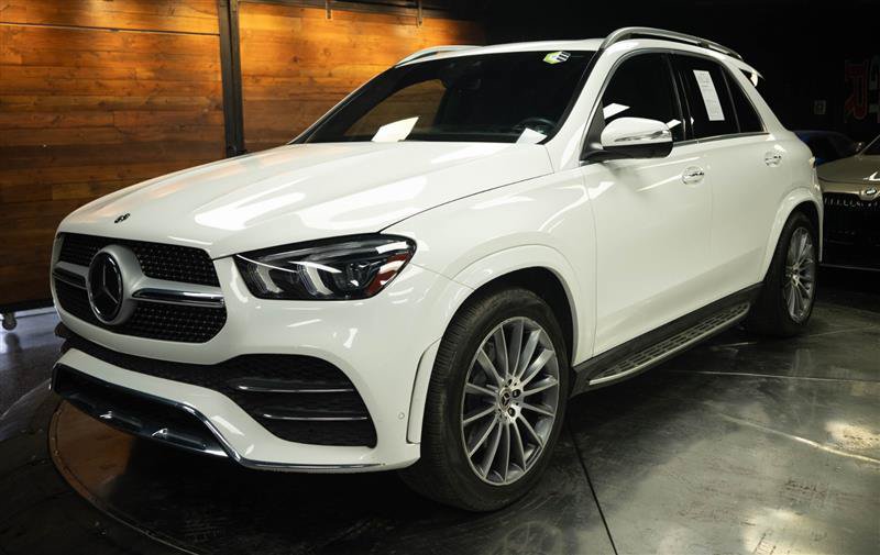 Used 2020 Mercedes-Benz GLE 580 4MATIC image 2