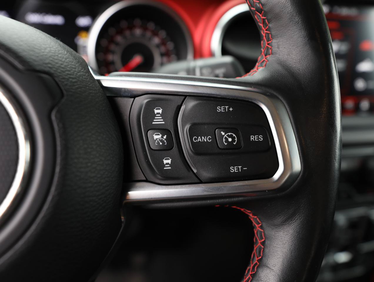 Used 2020 Jeep Gladiator Rubicon AWD/4WD image 26