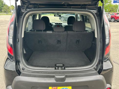 Used 2015 Kia Soul FWD image 18
