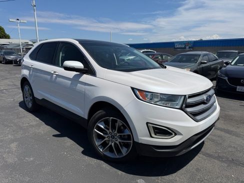 Used 2018 Ford Edge Titanium w/ Equipment Group 301A FWD image 1
