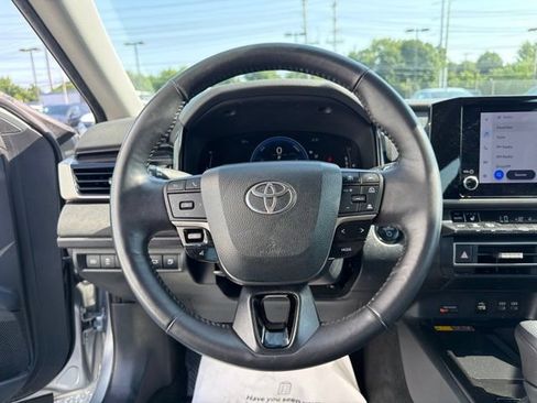 Used 2025 Toyota Camry LE w/ Convenience Package AWD/4WD image 23